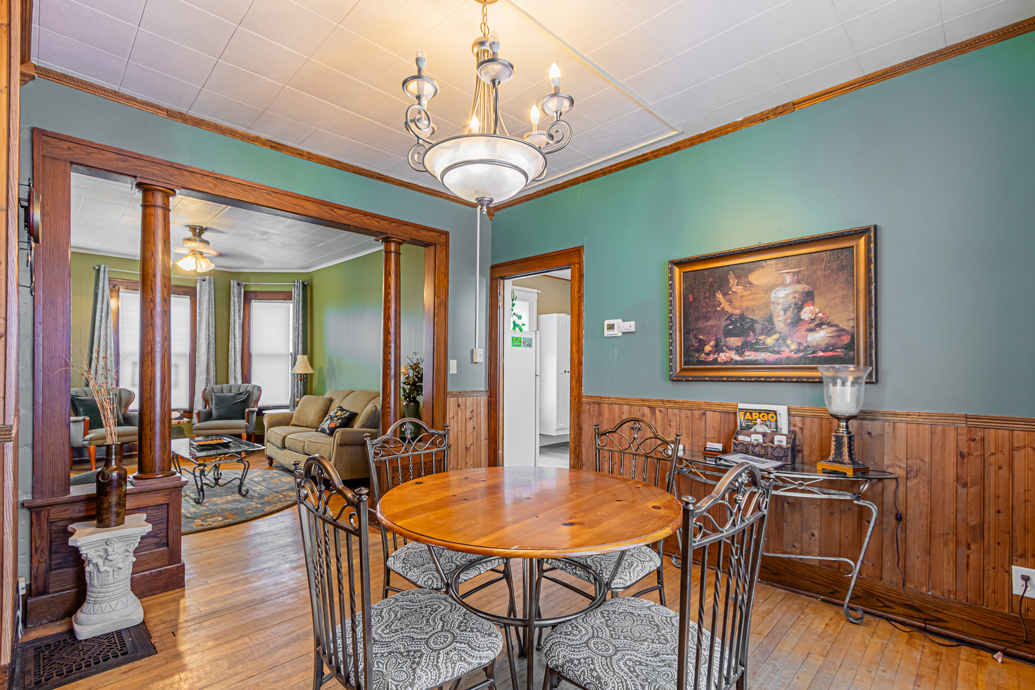 308 10th Street North